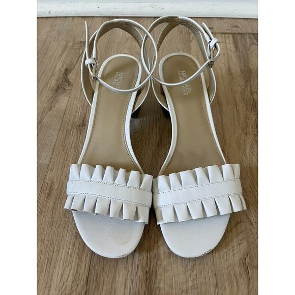 MICHAEL Michael Kors Size 6.5 Bella Ruffle Sandals Leather White Low Block Heel - Picture 2 of 5
